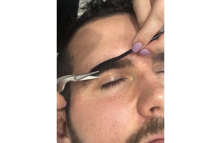 Male Eyebrow Waxing and Shaping
