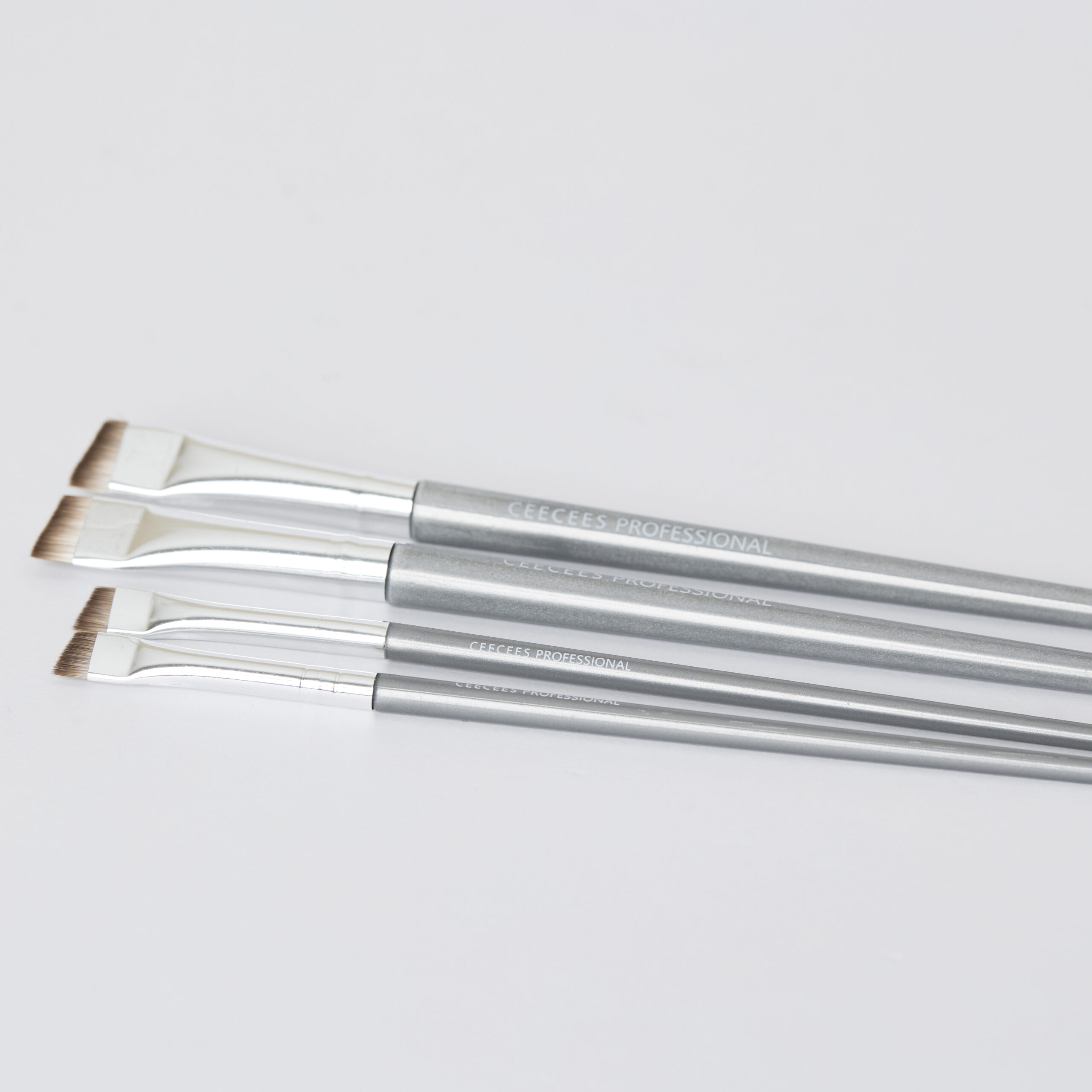 Pro Flat Eyebrow Brushes 4pcs set - Image 3